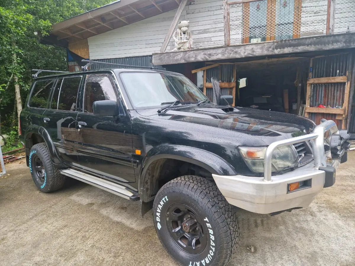 Nissan patrol crew cab - Image 1