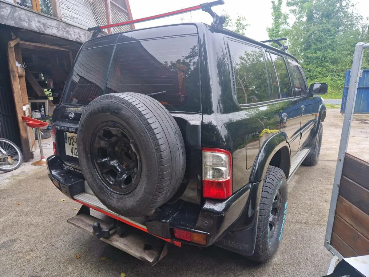 Nissan patrol crew cab - Image 4
