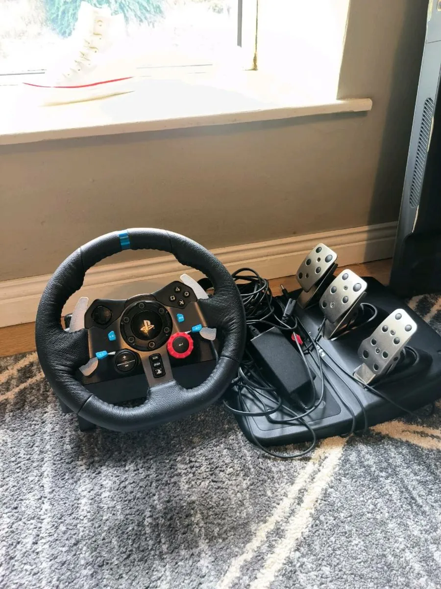 RACING SIMULATOR FOR PS4 OR PS5 - Image 2