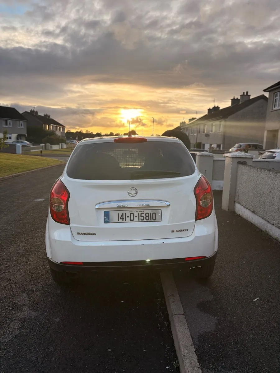 SSANGYONG KORANDO - Image 3