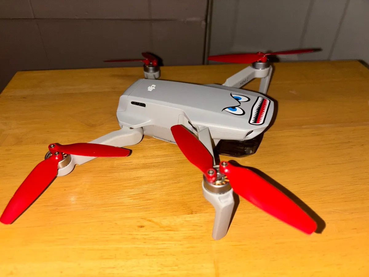 DJI drone mini 2 combo pack - Image 2