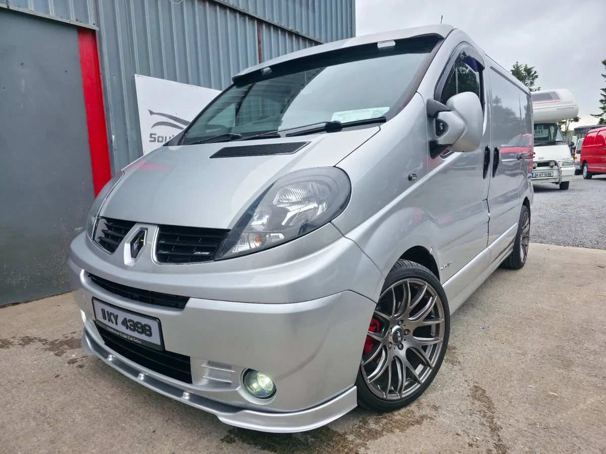 2011 Renault Trafic *DOE 09-26 TAX 04-26* - Image 1
