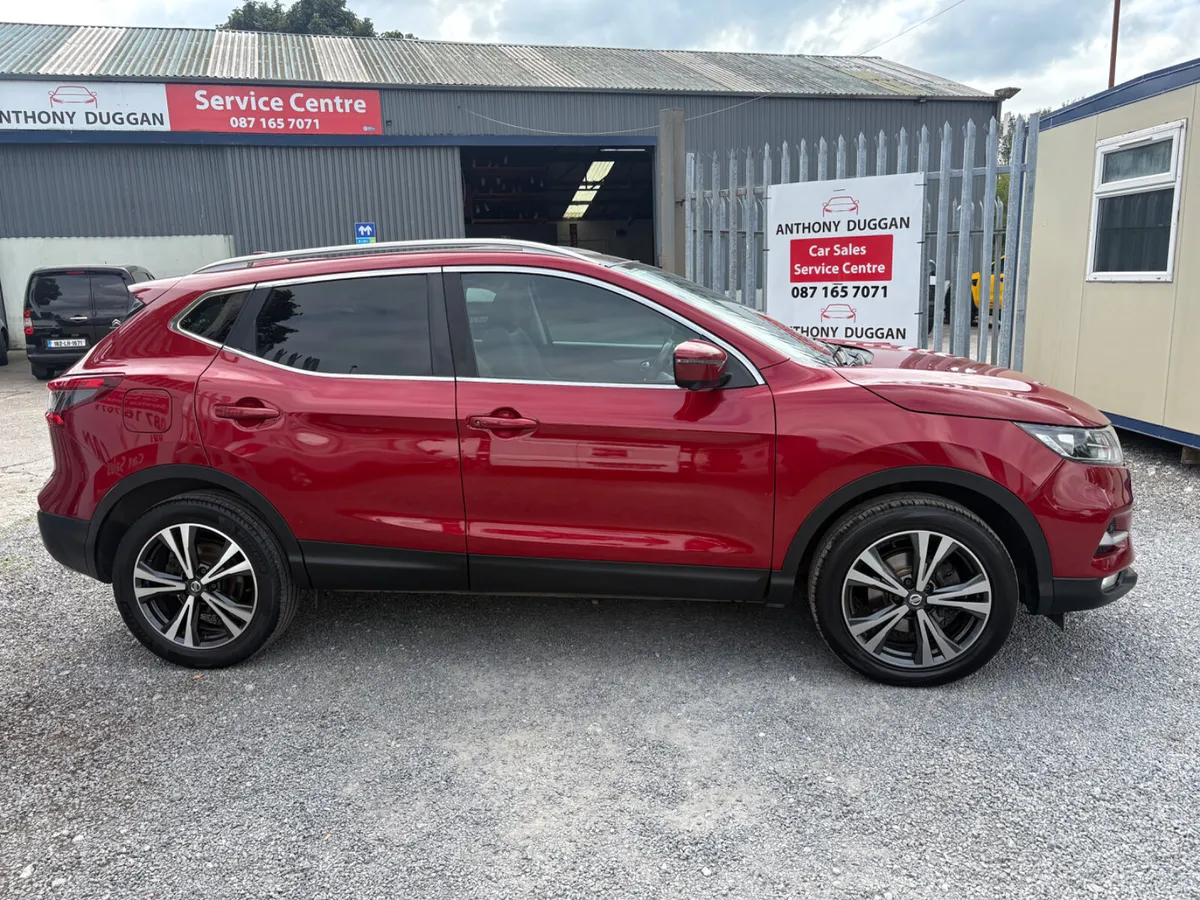 172 Nissan Qashqai Premium - Image 2