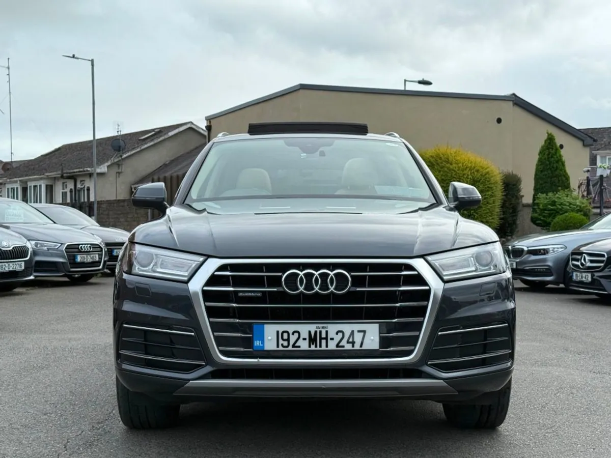 Audi Q5 35tdi SE Quattro Auto  pan Roof - Image 2
