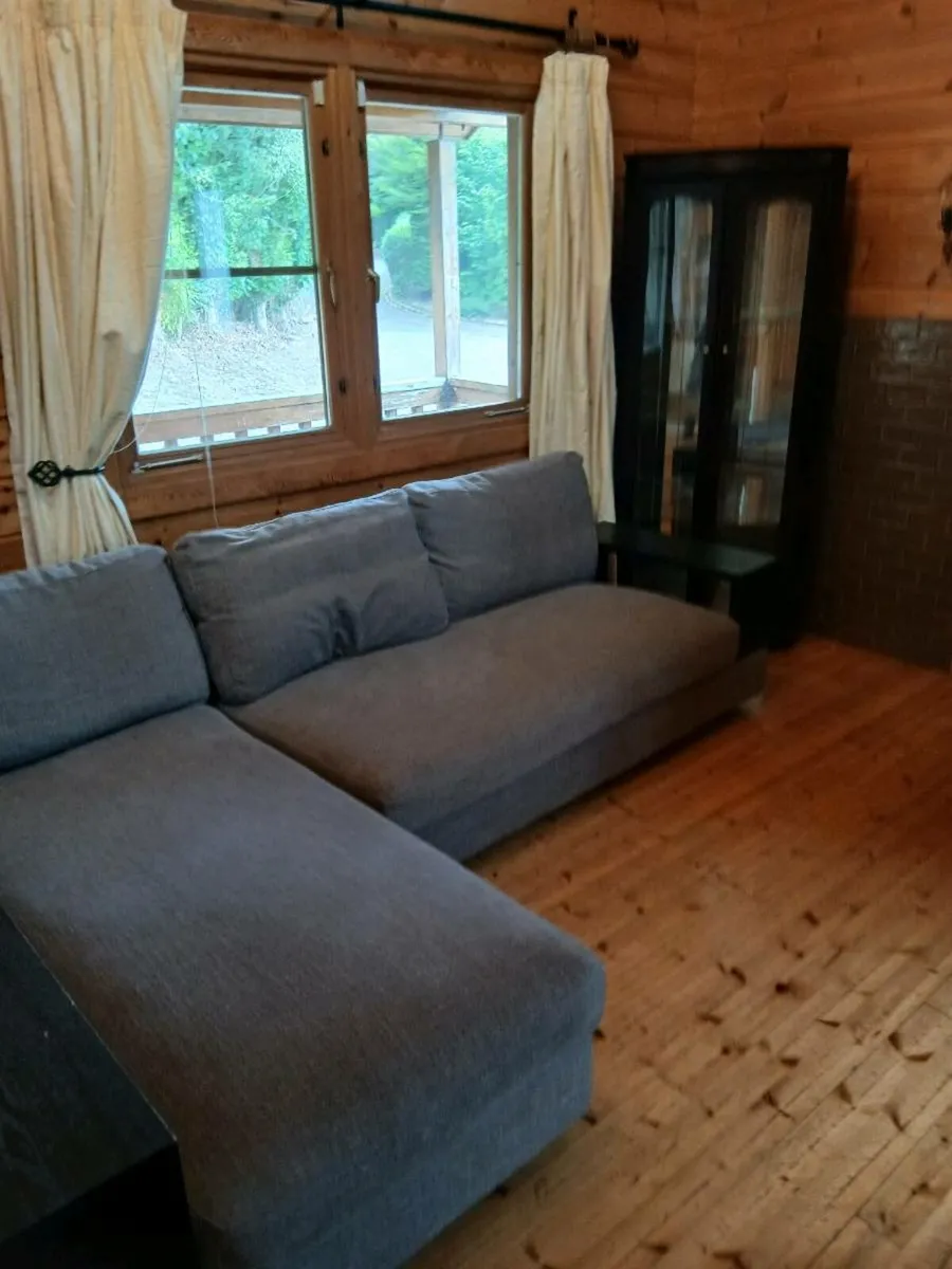 Corner unit couch - Image 1