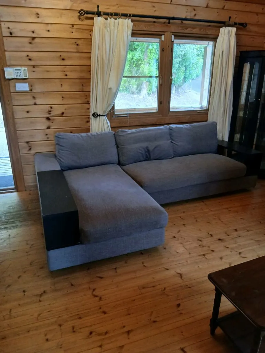 Corner unit couch - Image 3