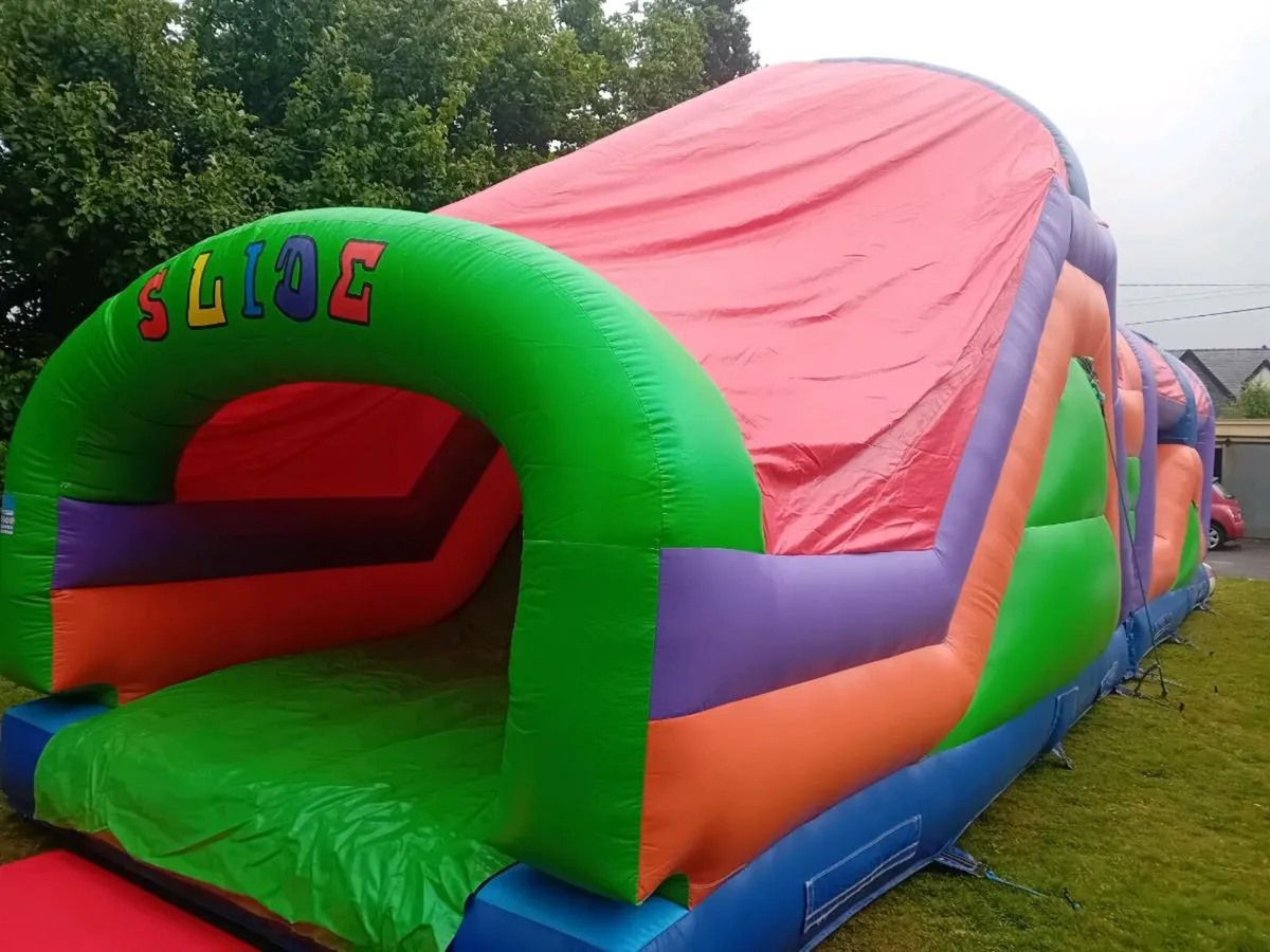 MULTI COLOUR OBSTACALE COURSE €1950 - Image 3