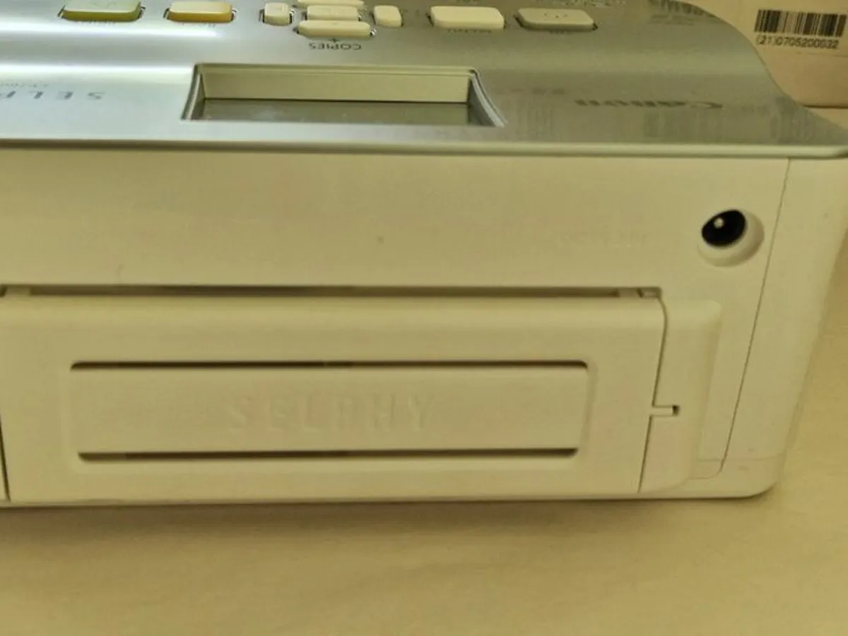 Canon Selphy CP780 in New Condition - Image 4