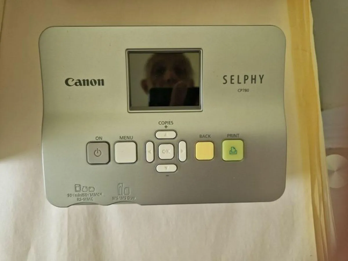Canon Selphy CP780 in New Condition - Image 2