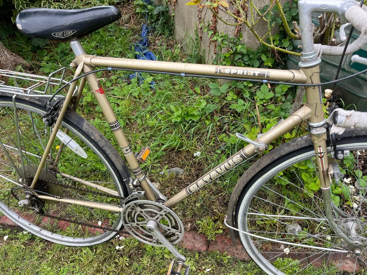 Vintage racer - Image 4