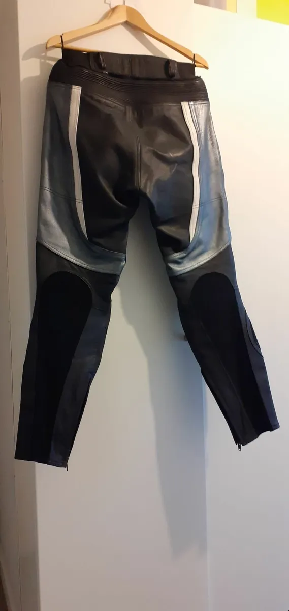 Mens Trousers + Ladies Jacket - Image 2