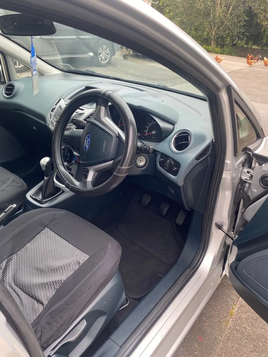 Ford Fiesta 2009 - Image 3