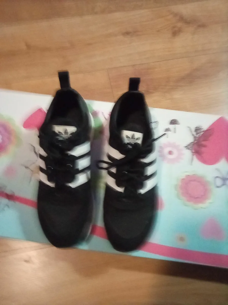Adidas Mens shoes brand new - Image 2