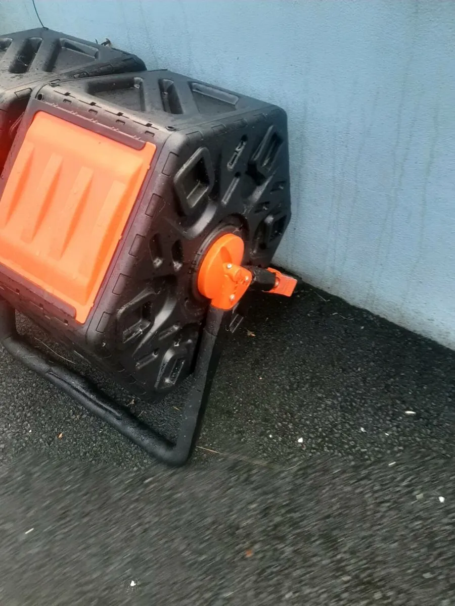 Compactor - Image 1