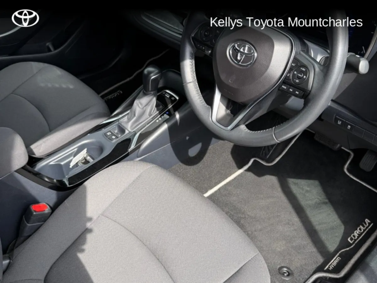 Toyota Corolla HYB LUNA SALOON 4DR AUTO HYBRID - Image 3