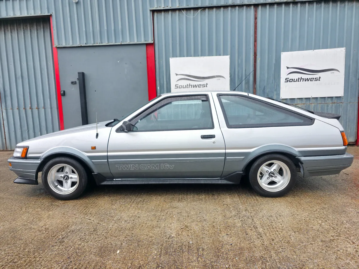 1986 Toyota Corolla Twincam AE86 Fully Restored - Image 3