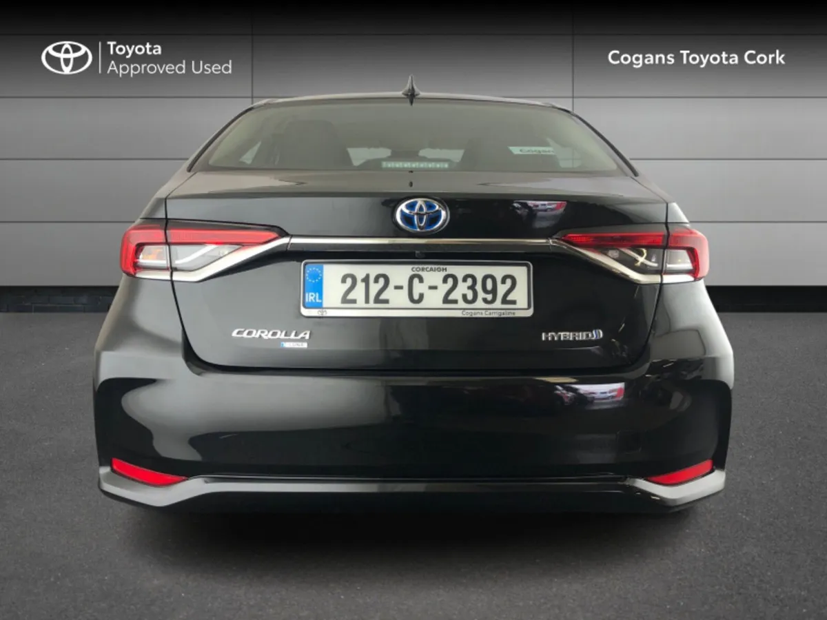Toyota Corolla HYB LUNA SALOO HYBRID 4DR AUTO - Image 4