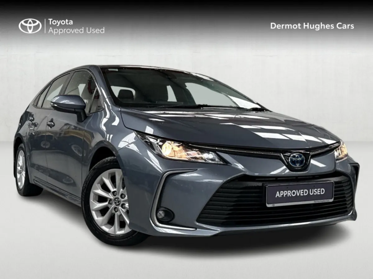 Toyota Corolla HYBRID LUNA 4DR AUTO - Image 1