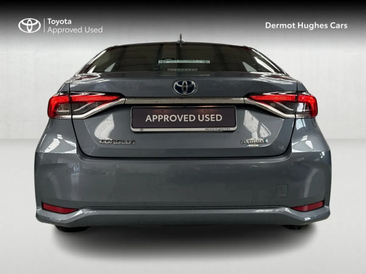 Toyota Corolla HYBRID LUNA 4DR AUTO - Image 4