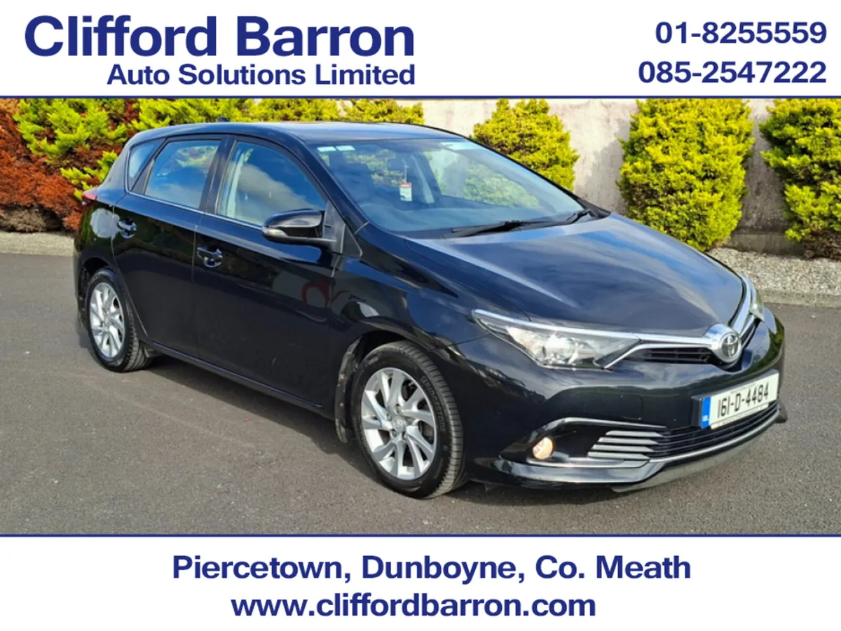 Toyota Auris 1.4 D-4D LUNA 4DR - Image 1