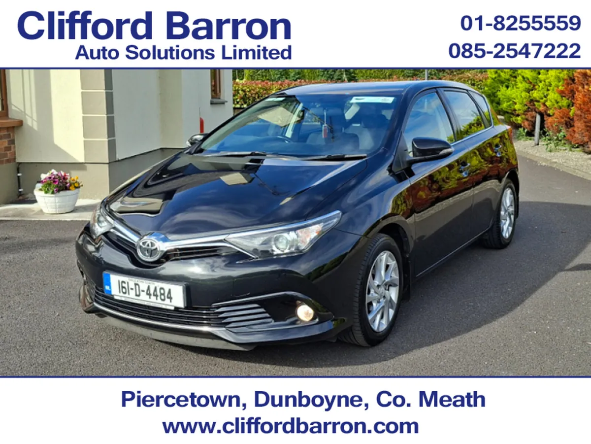 Toyota Auris 1.4 D-4D LUNA 4DR - Image 3