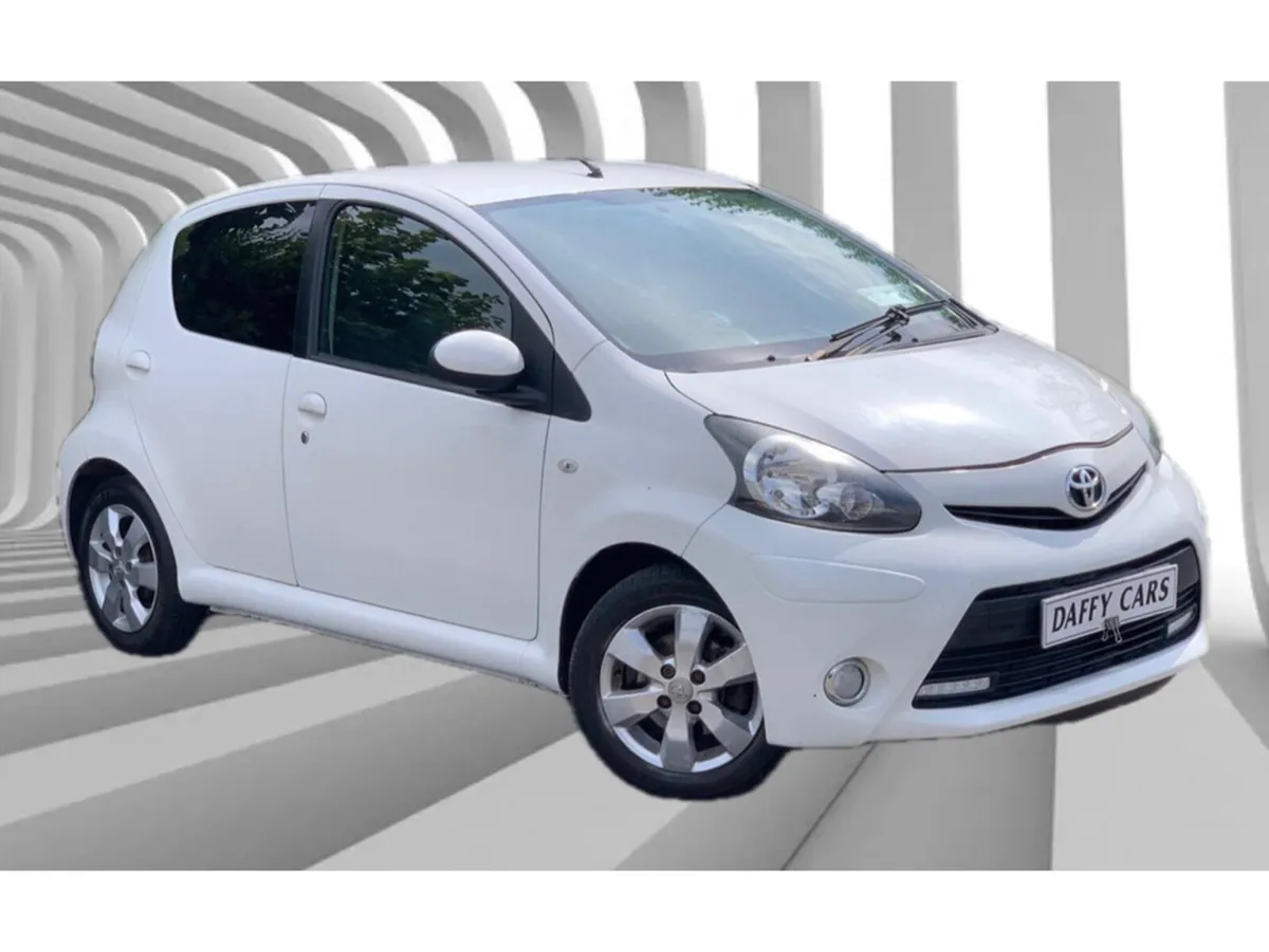 Toyota Aygo 1.0 VVT-I FIRE 5DR AIR CONDITIONING - Image 2