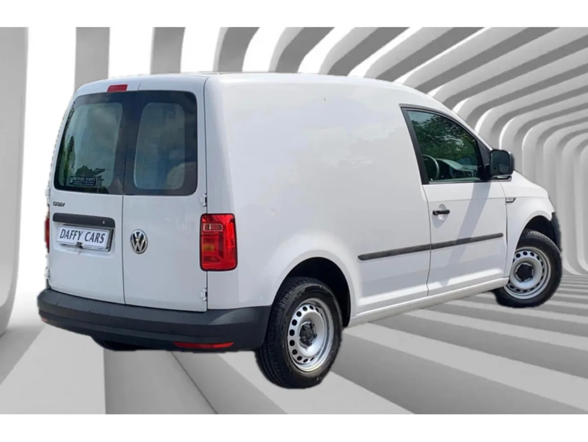 Volkswagen Caddy PV TDI 75HP MANUAL 5SPEED 5DR - Image 4
