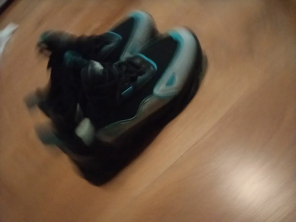 Shoes - Image 3
