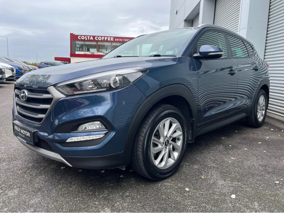 Hyundai Tucson 1.7 DIESEL EXECUTIVE - Image 3