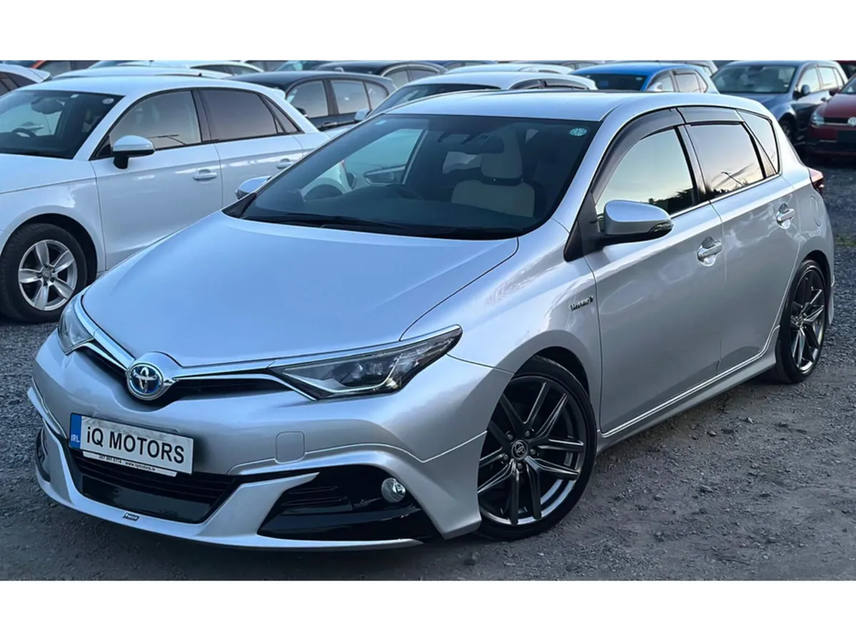 Toyota Auris 1.8 Automatic petrol hybrid (8685) - Image 3