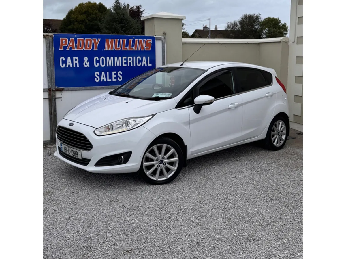 Ford Fiesta MCA TITANIUM 1.25 60PS M5 5 5DR 4DR - Image 2
