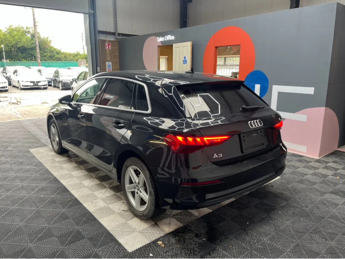 Audi A3 AUDI A3 AUTOMATIC 1.0 TFSI / 25k KMs / HEA - Image 4