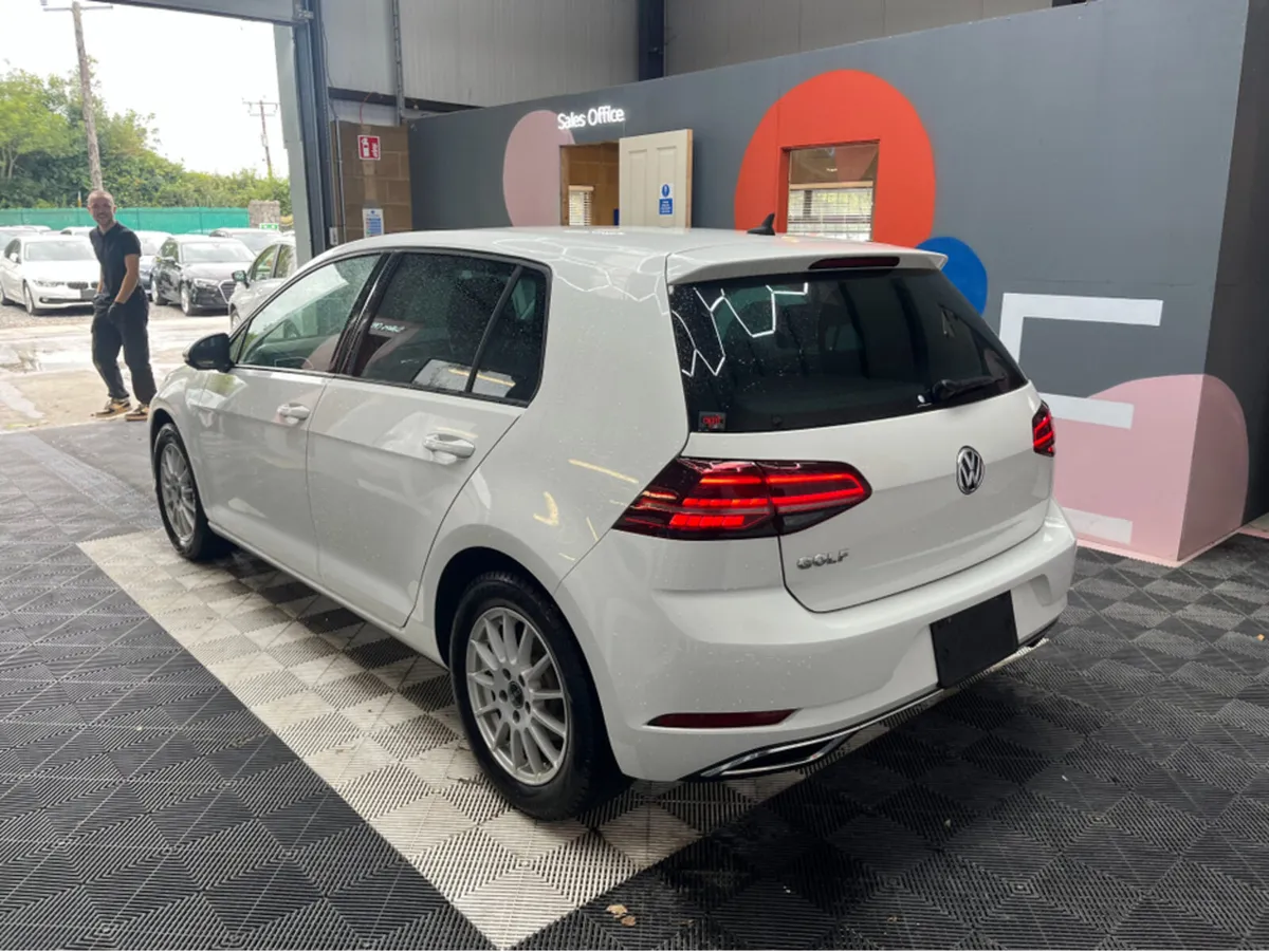 Volkswagen Golf 1.4 TSI HIGH LINE / 64k KMs / REVE - Image 4
