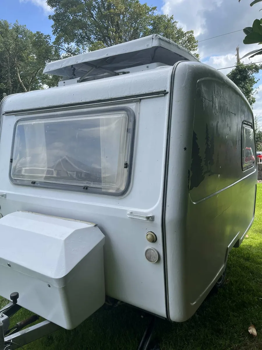 Caravan - Image 3