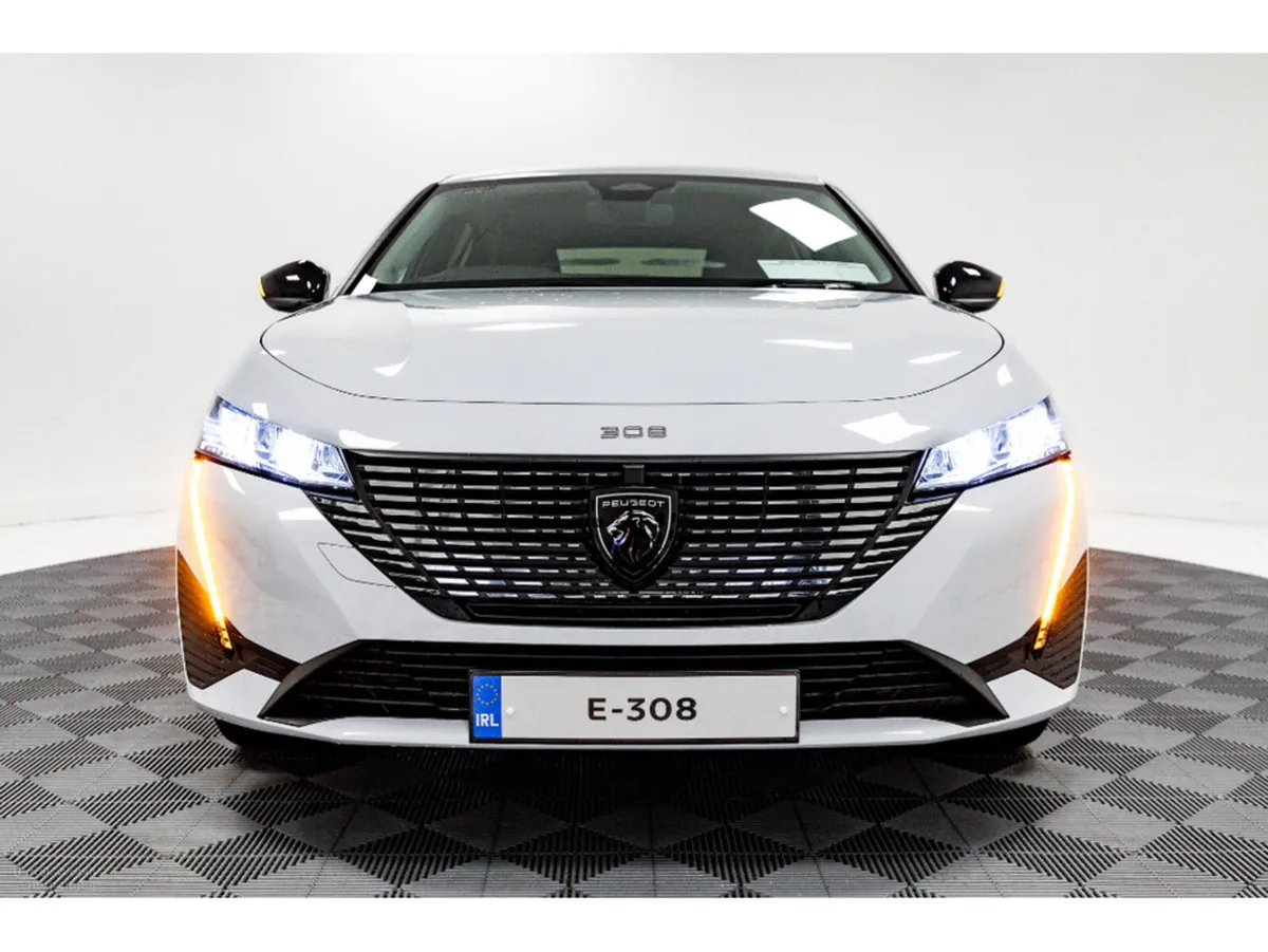 Peugeot 308 E-Allure 54kWh Auto 155HP includes Pro - Image 1