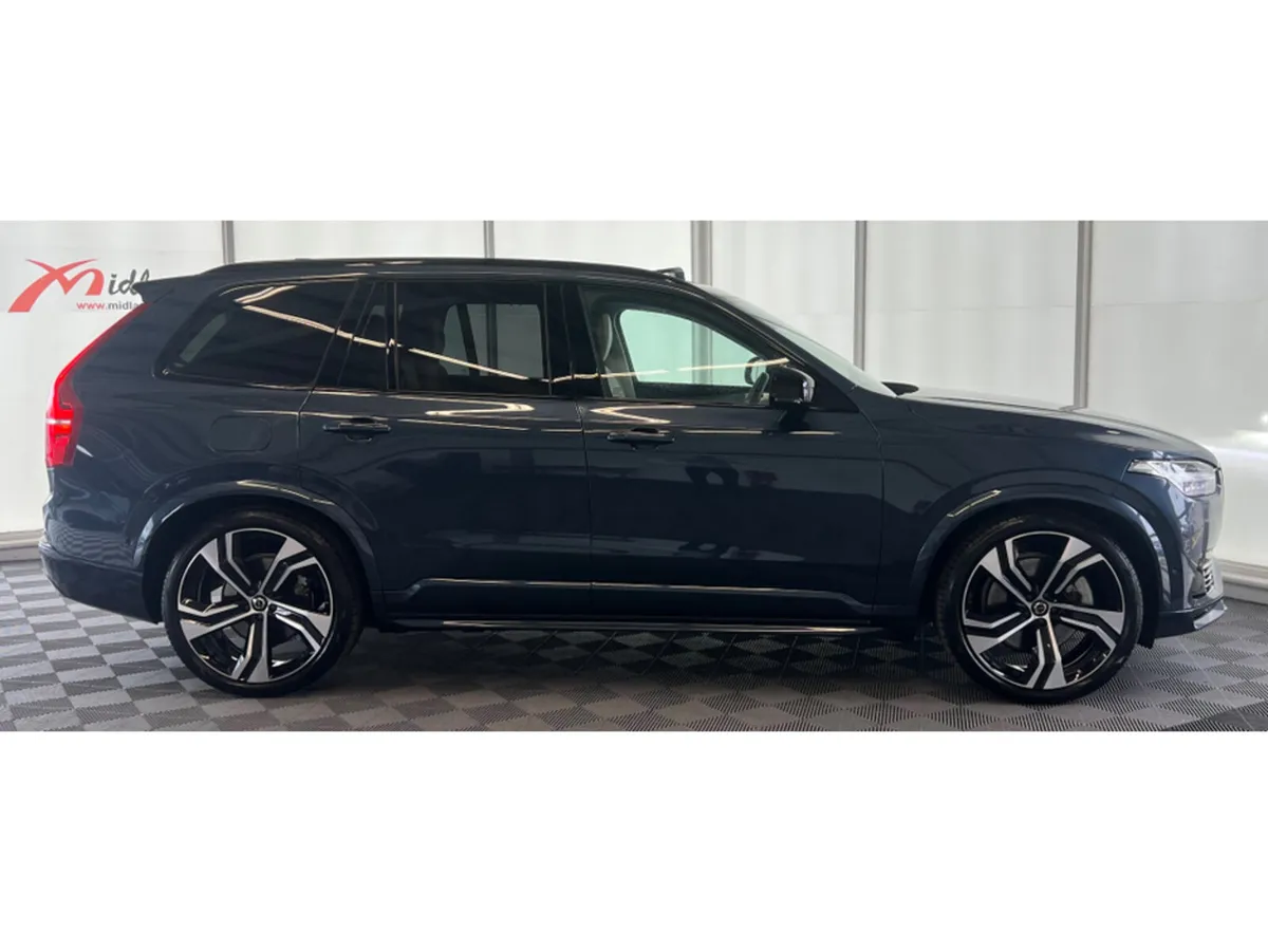 Volvo XC90 ULTIMATE T8 RECHARGE AWD - Image 2