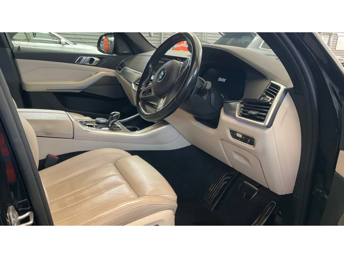 BMW X5 XDRIVE45E M SPORT AUTO - Image 3