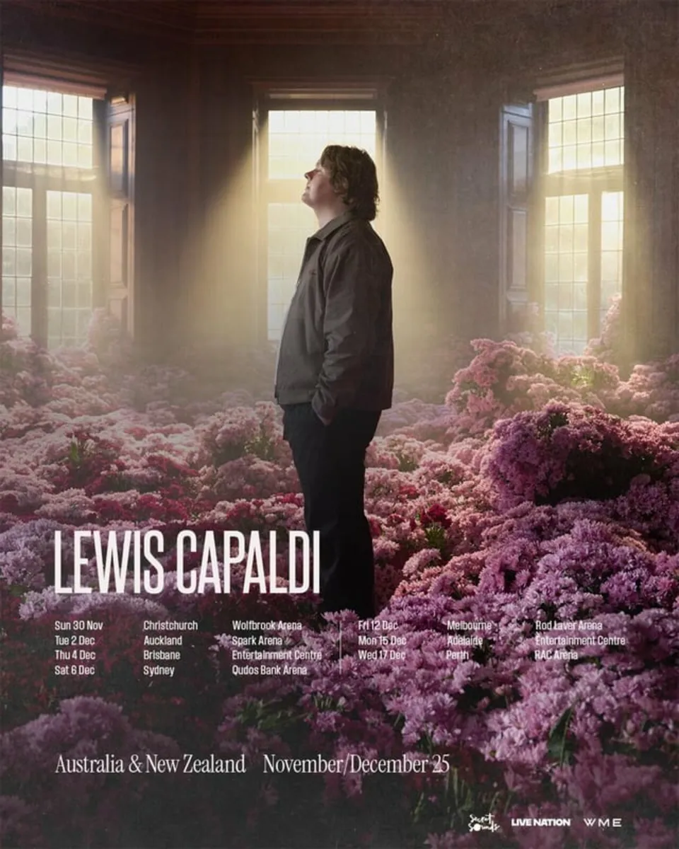Lewis calpaldi x2 seated ( not beside eachother ) - Image 1