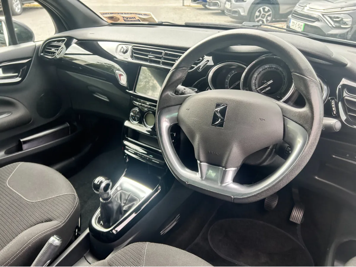Citroen DS 3 BLUEHDI 100 DSTYLE MY32 2DR - Image 2