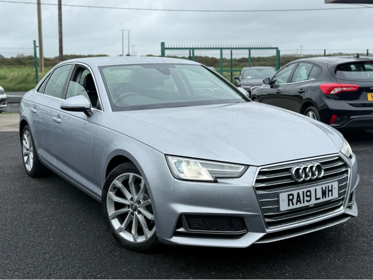 Audi A4 SPORT 35 TDI S-A - Image 2