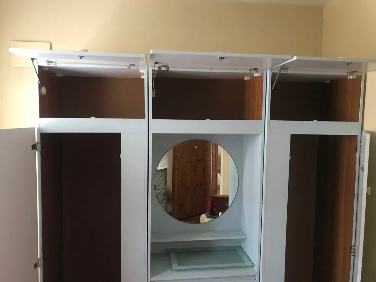 Wardrobes - Image 3