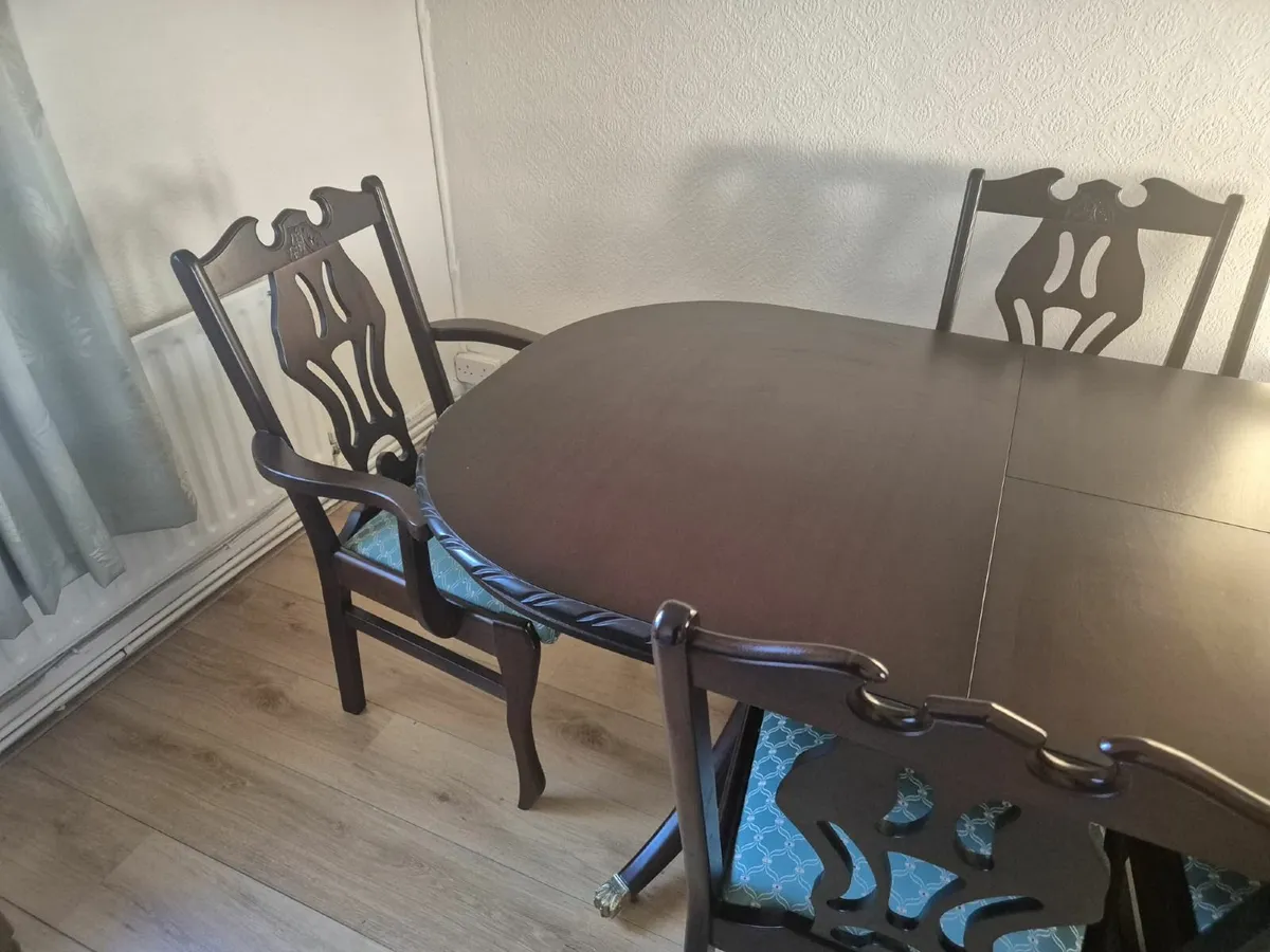 Furniture Set in Mahogany - Image 2