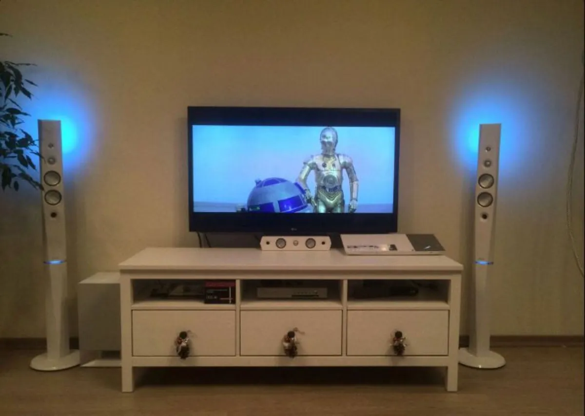 Sony Blu-ray Home Cinema System with Bluetooth - Image 4