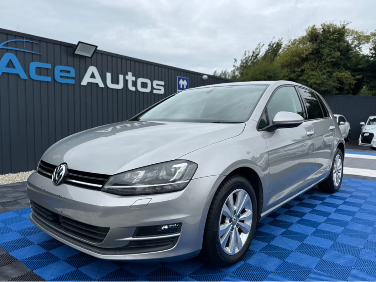 Volkswagen Golf 1.2 PETROL - AUTO - 12M WARRANTY - - Image 2