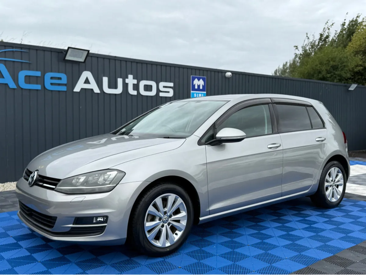 Volkswagen Golf 1.2 PETROL - AUTO - 12M WARRANTY - - Image 3