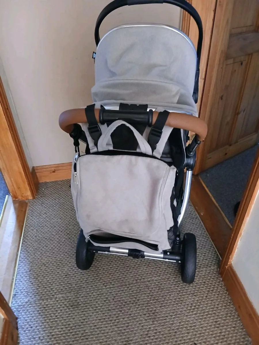 Panorama 3 in 1 pram - Image 2