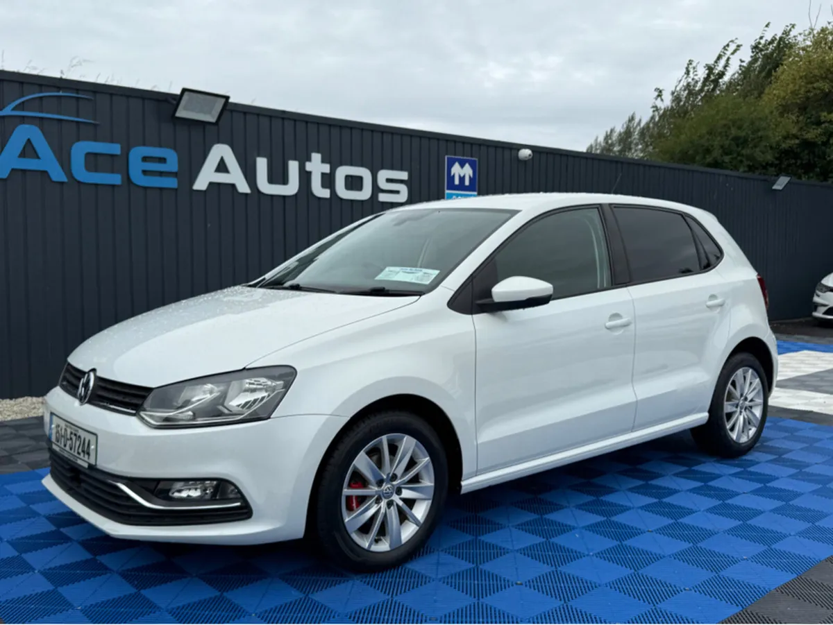 Volkswagen Polo HIGHLINE - 1.2 PETROL - AUTO - 12M - Image 3