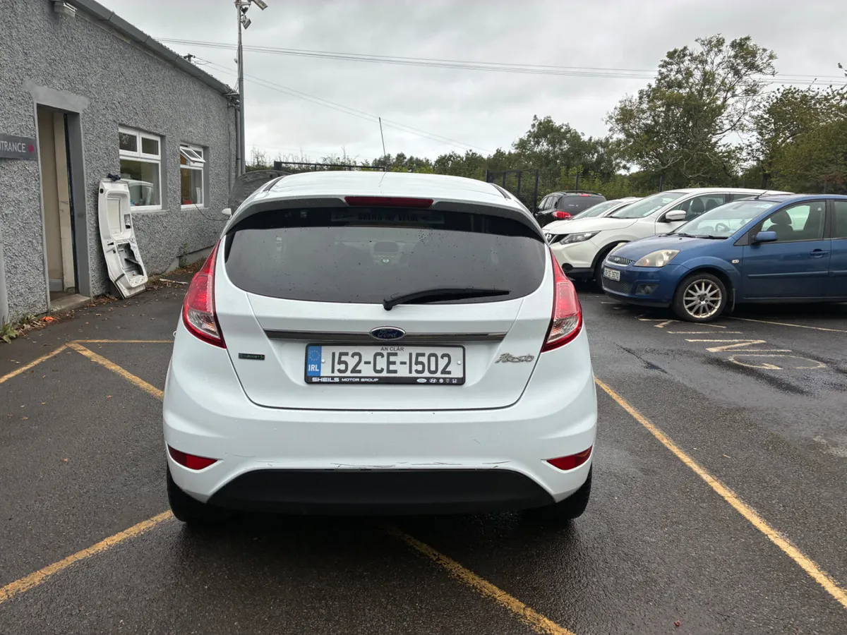 Ford Fiesta 2015 - Image 4