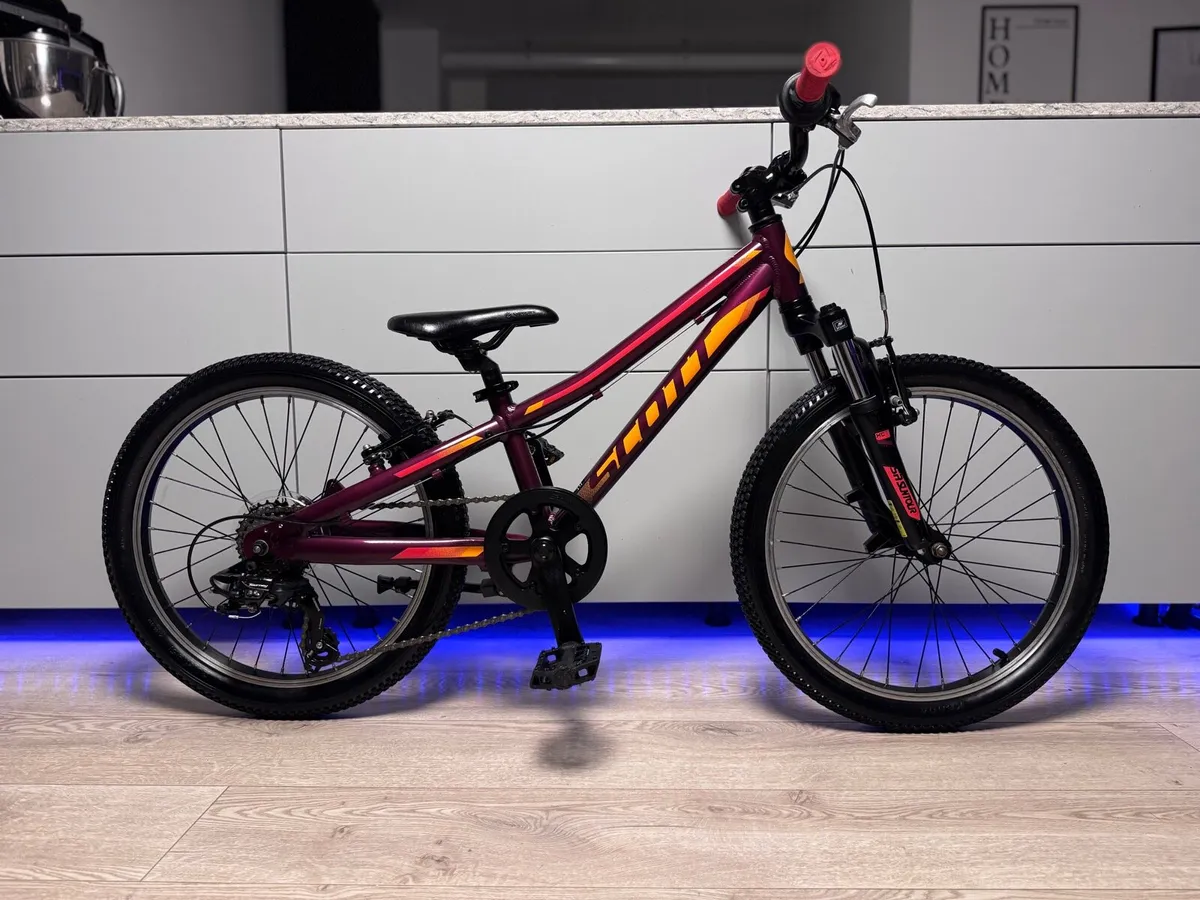 SCOTT Contessa Kids Bike 20 inch - Image 1