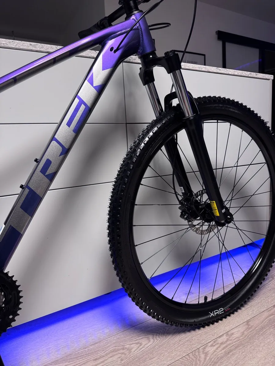 TREK Marlin 5 Hardtail MTB - Image 3